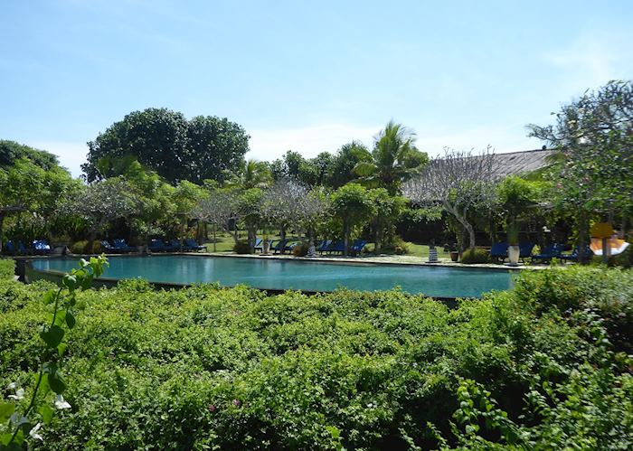 Swimming pool, Naya Gawana