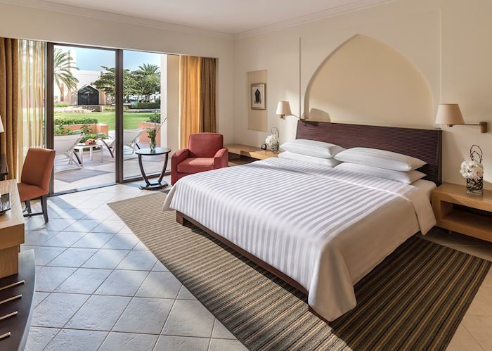 Deluxe terrace room, Shangri-La Al Bandar, Muscat