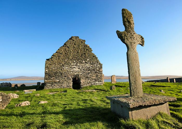 Kilnave cross and chapel