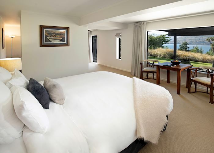 Wha Suite at Hidden Lodge