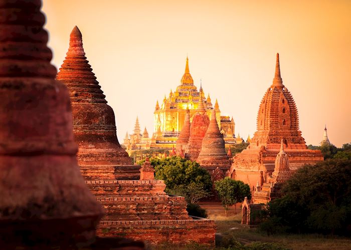 Thatbyinnyu temple, Bagan