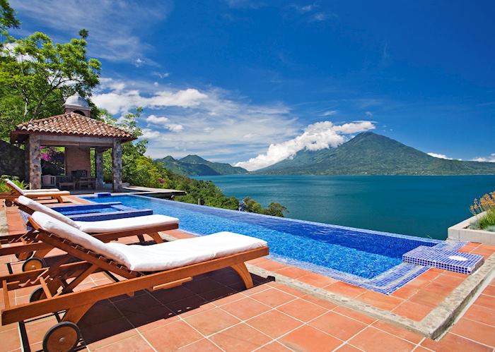 Infinity pool, Casa Palopó