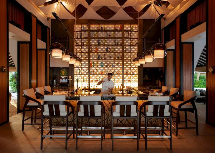 Sails Bar, Baros Maldives, Maldive Island