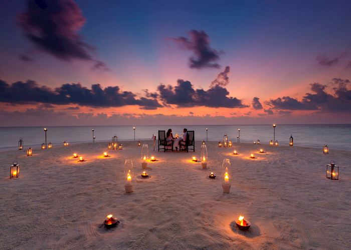 Sandbank dinner, Baros Maldives, Maldive Island