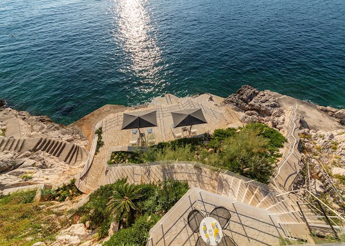 Villa Amelie, Dubrovnik town