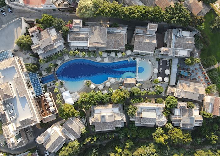 Columbia Beach Resort