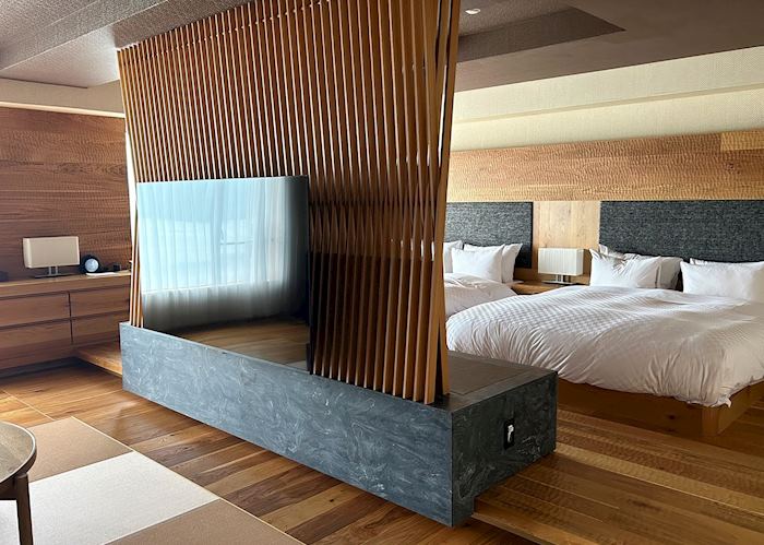 Guest room, Tsuruga Hotel