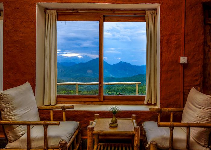 Room, Gaun Ghar