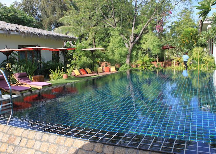 Pool, Blue Bird, Bagan