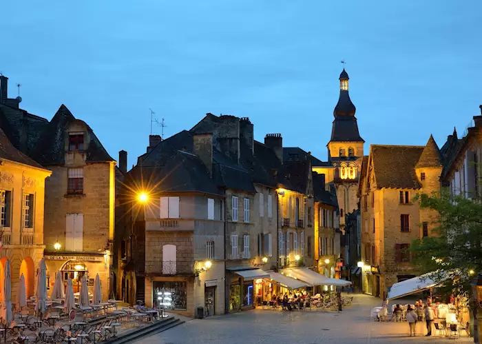 LE CELLIER DU PÉRIGORD - Place Liberté, Sarlat La Canéda, Dordogne