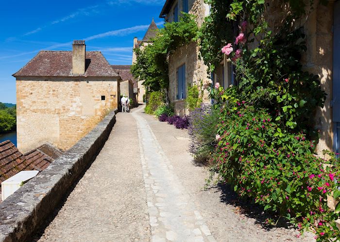 Pedestrian walkways, Dordogne, France