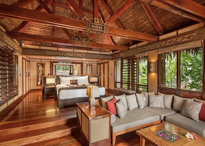 Deluxe Beachfront Bure