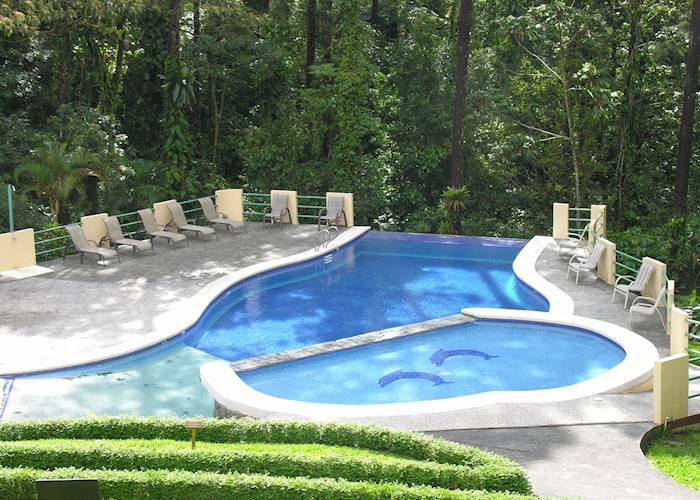 Swimming pool, Arenal Observatory Lodge