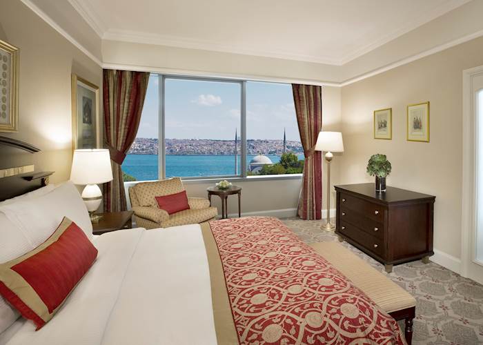 The Ritz Carlton