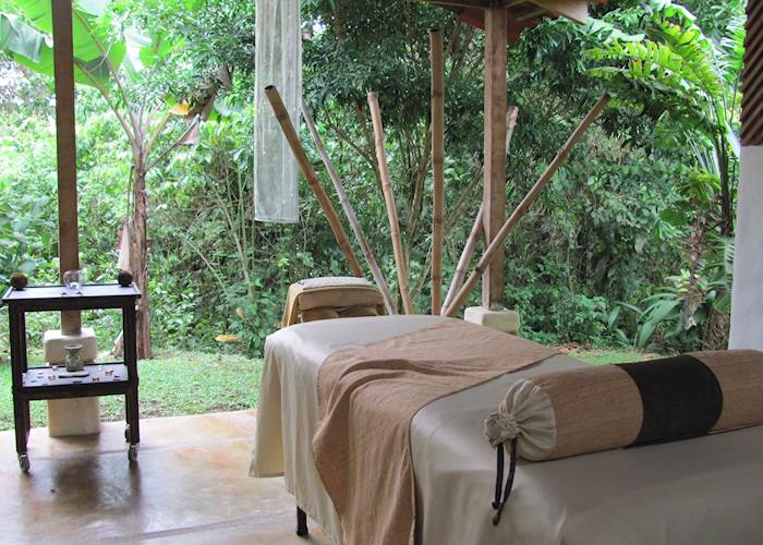 Massage table, Casa Luna