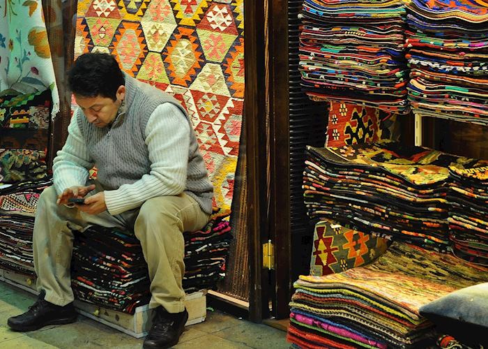 Capet seller, Grand Bazaar