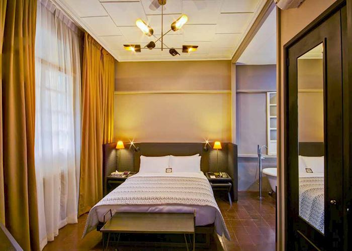 Suite at the Henry hotel