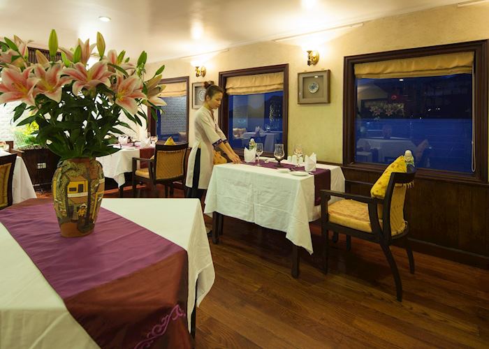 Restaurant on-board the Halong Violet