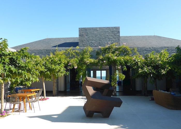 Bahia Vik front courtyard