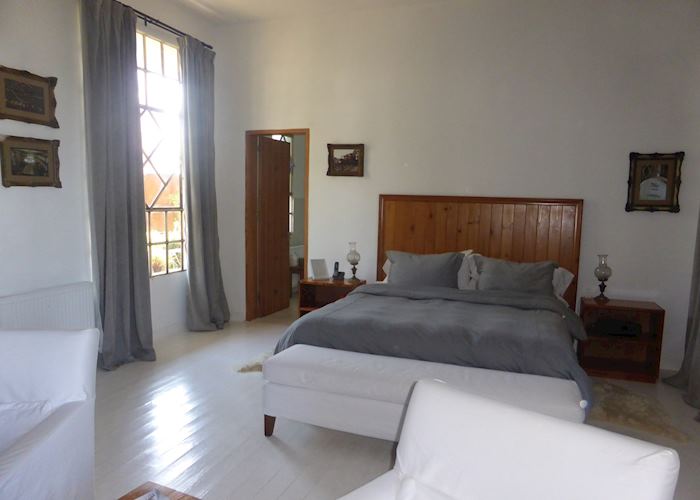 Ground Floor Pinot Noir vineyard view room, Finca Narbona