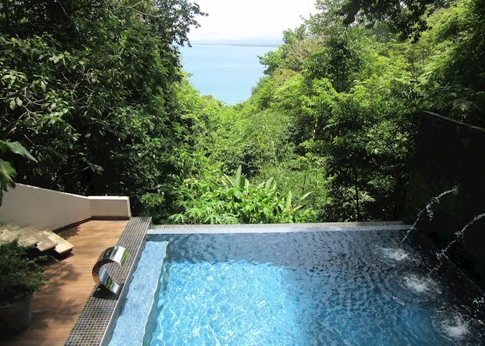 Makanda private plunge pool
