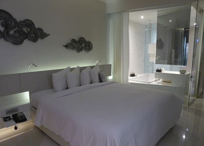 SO Comfy room (metal theme), SO Sofitel