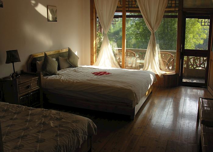 River Facing room, Yulong Mountain Retreat, Yangshuo