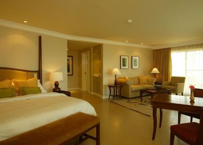 Junior Suite, Taal Vista Lodge, Tagaytay