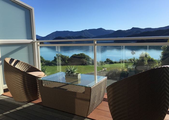 Portage Resort Hotel, Picton & The Marlborough Sounds