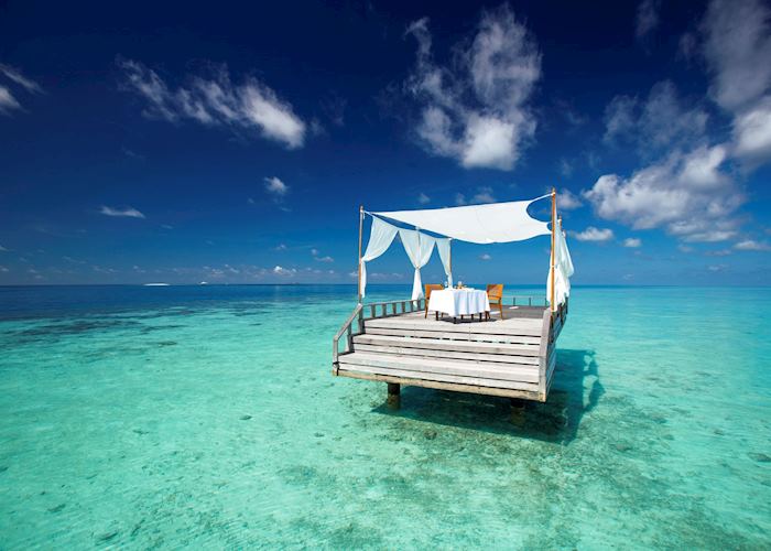 Piano Deck Dining, Baros Maldives, Maldive Island