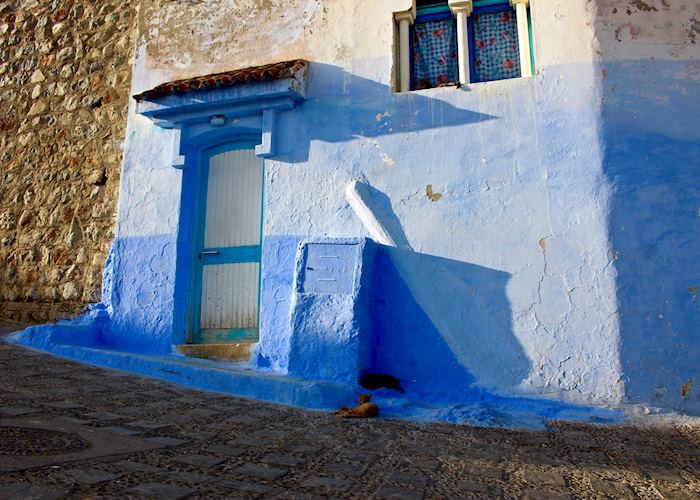 Riad façade in shades of blue