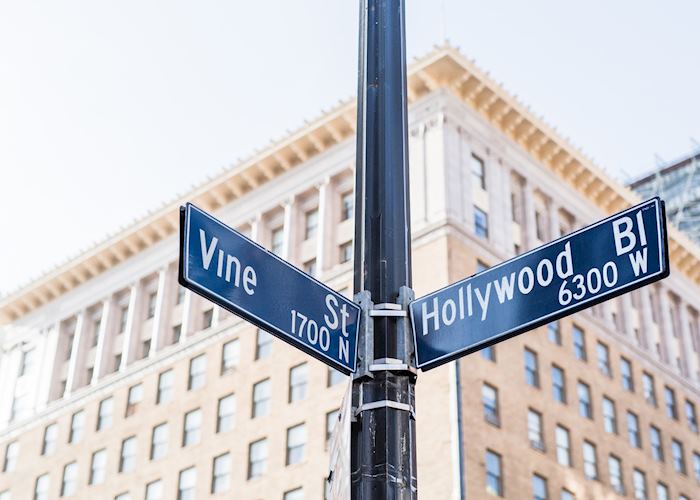 Los Angeles Street sign