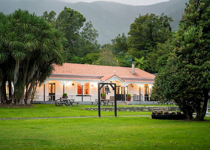 Exterior View of Furneaux Lodge