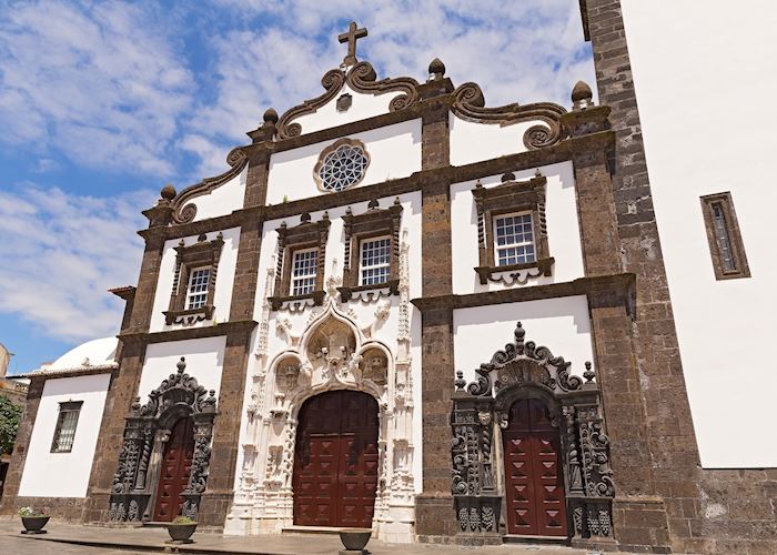 Portas da Cidade, Ponta Delgada, São Miguel