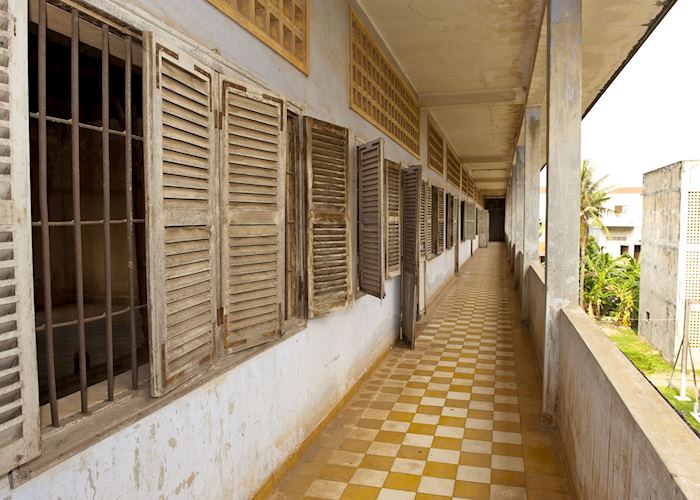 Tuol Sleng (S-21)