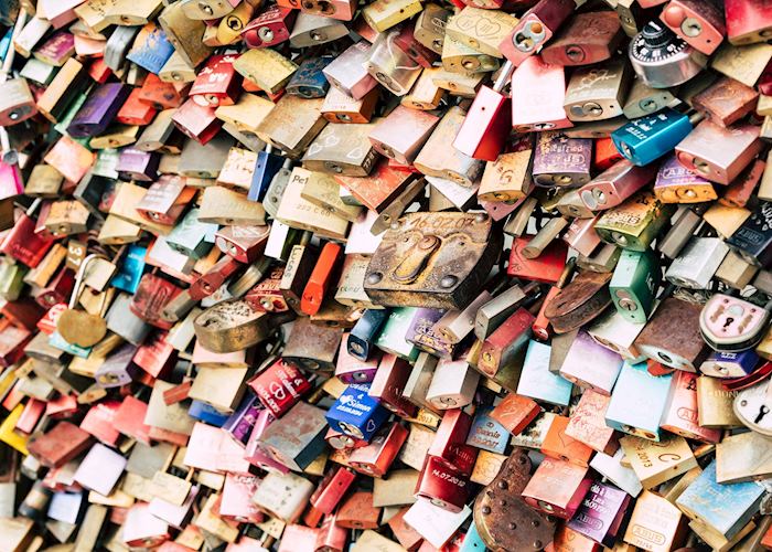 Love locks on Hohenzollern Bridge, Cologne