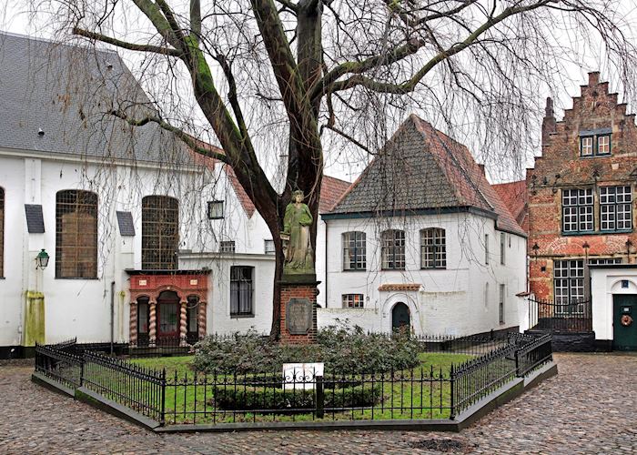 Begijnhof, Bruges
