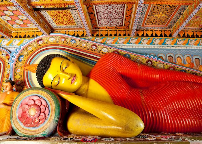 Reclining Buddha at Isurumuniya Temple