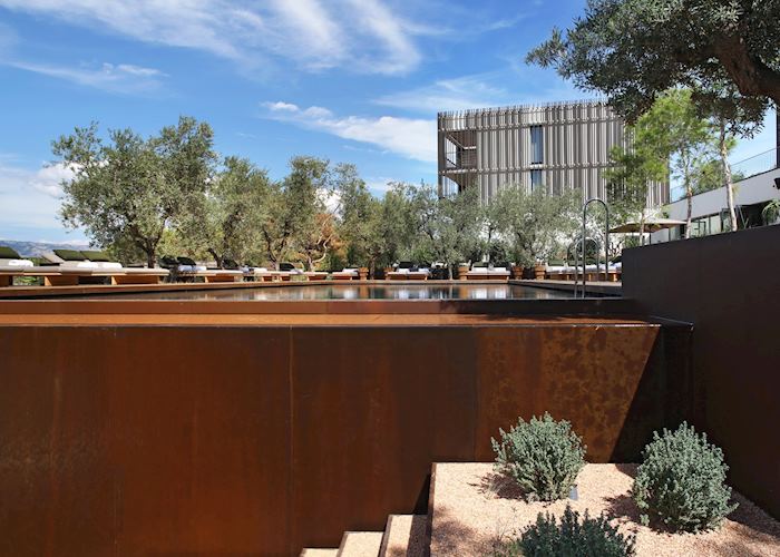 Maslina Resort, Stari Grad