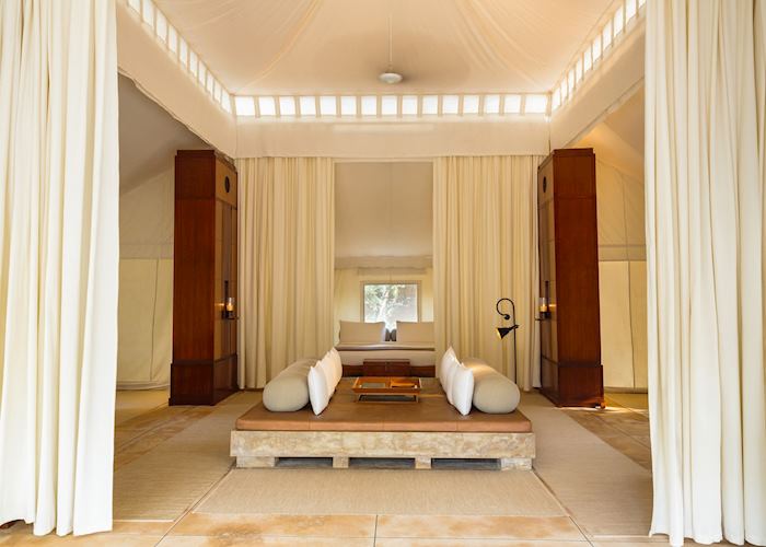 Aman-i-Khas, Tent Interiors