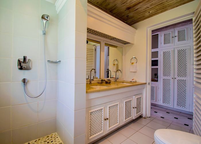 Bathroom at Bequia Plantation Hotel