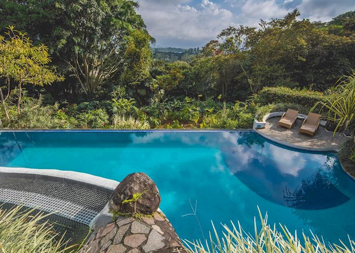 Infinity pool, Finca Rosa Blanca