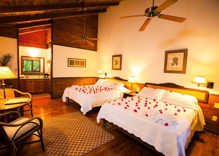 Guest room, Pico Bonito lodge