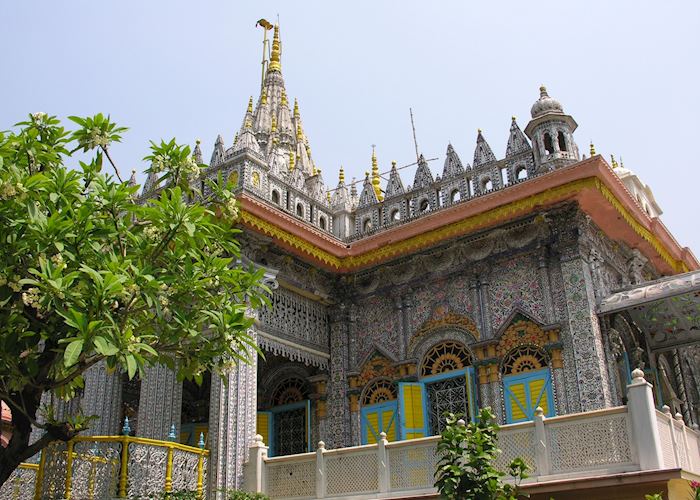 Pareshnath Jain Temple, Calcutta
