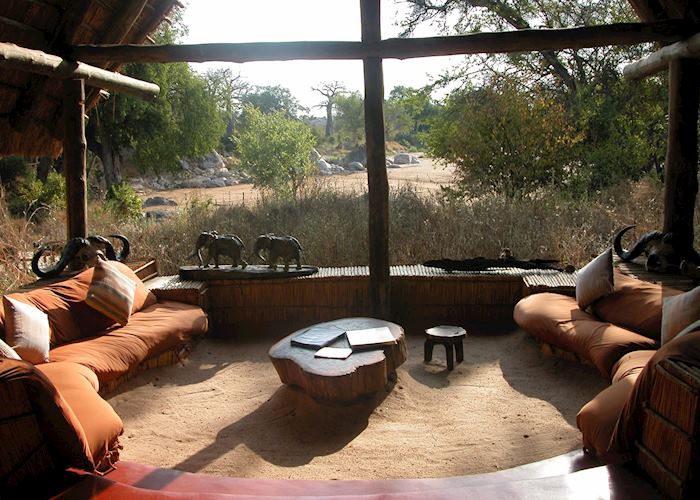 Mwagusi Camp lounge area