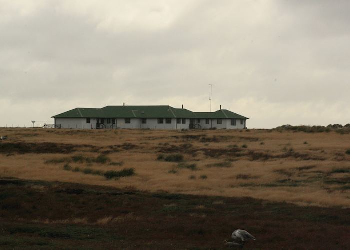 Sea Lion Lodge, Sea Lion Island