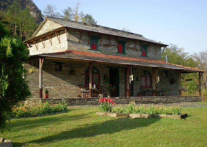 Gurung Lodge, Tanchock