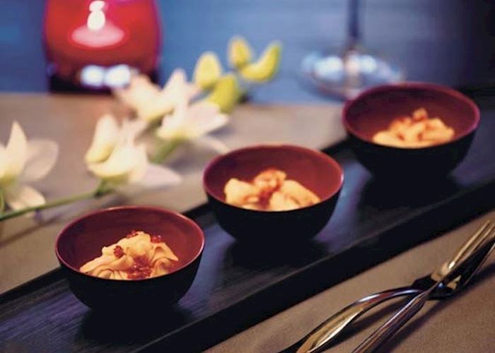 Bhutanese Tea Momos, Taj Tashi Hotel, Thimphu