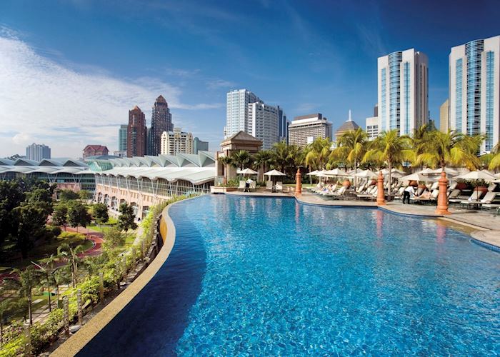 The rooftop pool at The Mandarin Oriental, Kuala Lumpur