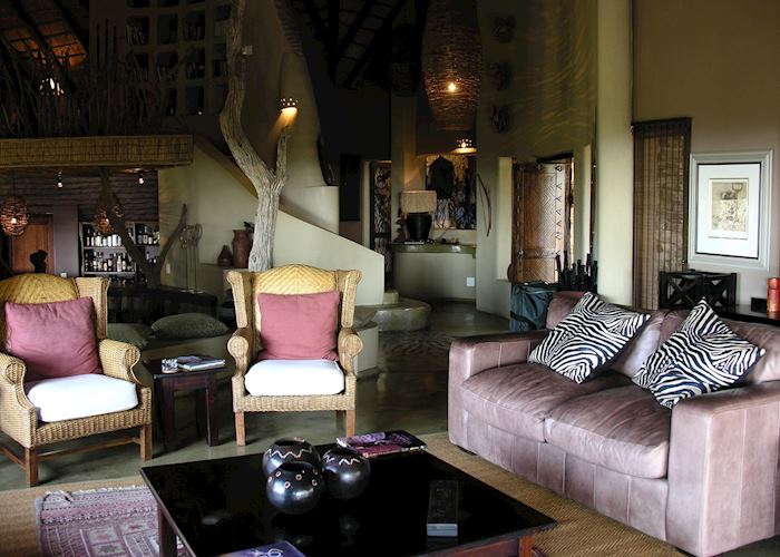 Lounge, Impodimo Game Lodge, Madikwe Game Reserve